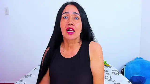 HorniestMilf online show from 02/18/26, 07:10