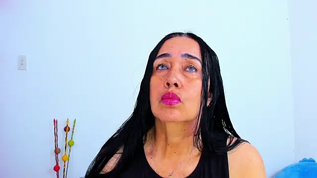 HorniestMilf online show from 03/25/26, 08:15