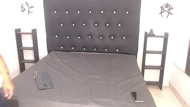 Mels  online show from 03/12/25, 07:59