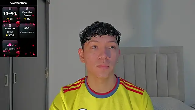 JulianRose 1 online show from 07/03/26, 12:11