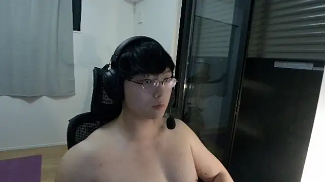 Tkcqcc online show from 09/21/25, 03:35