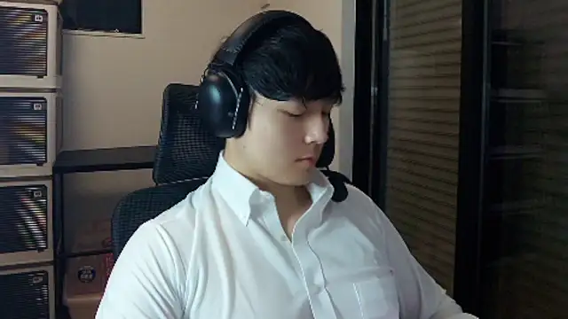 Tkcqcc online show from 02/21/26, 03:13