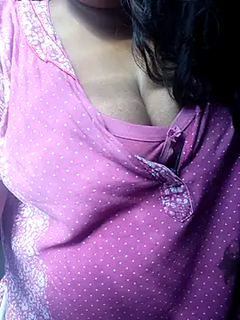 Snapshot of tamil_monasexy chatting on 05/29/26, 10:46 tamil monasexy online show from 05/29/26, 10:46