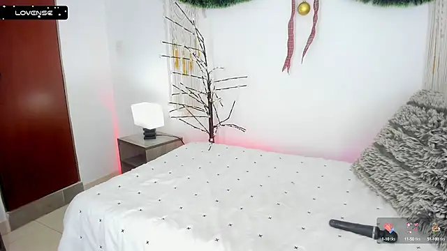 Eyleen 24 online show from 12/03/24, 09:23