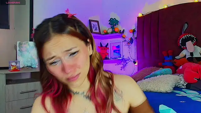 alisson zafiro  online show from 11/15/25, 03:15