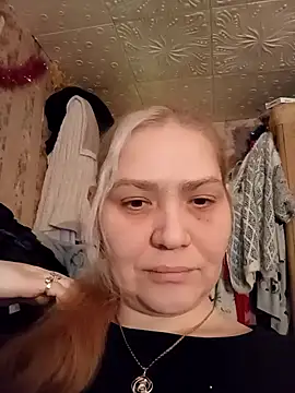 Minna Jeannie online show from 12/23/24, 03:29