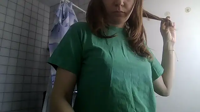 Snapshot of JasmineGlamour chatting on 04/19/26, 03:11 JasmineGlamour online show from 04/19/26, 03:11