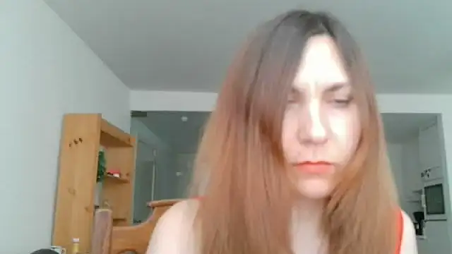 Snapshot of JasmineGlamour chatting on 04/30/26, 06:20 JasmineGlamour online show from 04/30/26, 06:20