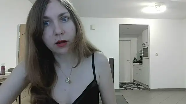 Snapshot of JasmineGlamour chatting on 05/03/26, 07:09 JasmineGlamour online show from 05/03/26, 07:09