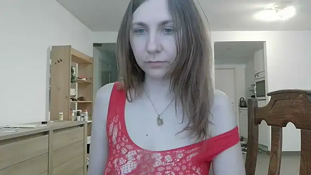 Snapshot of JasmineGlamour chatting on 05/13/26, 04:21 JasmineGlamour online show from 05/13/26, 04:21