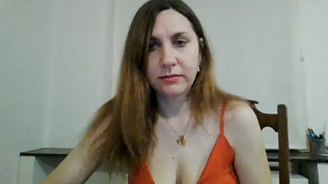Snapshot of JasmineGlamour chatting on 05/15/26, 12:50 JasmineGlamour online show from 05/15/26, 12:50
