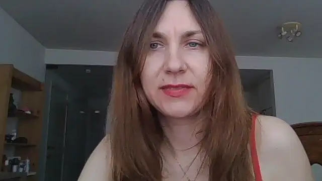 Snapshot of JasmineGlamour chatting on 05/16/26, 11:20 JasmineGlamour online show from 05/16/26, 11:20