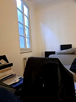 Snapshot of wedge75 chatting on 01/06/26, 02:43 wedge75 online show from 01/06/26, 02:43