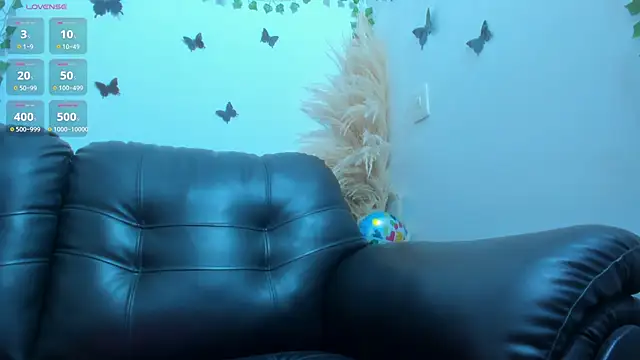 Amani Bakir online show from 02/25/26, 12:37