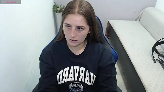 valerie diaz1 online show from 11/08/25, 02:17