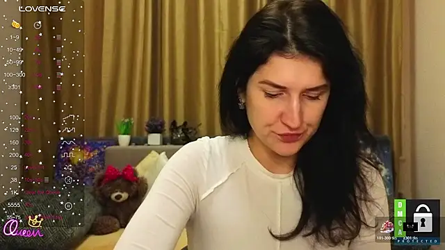 Alianna Solo Kisses online show from 02/03/26, 12:21