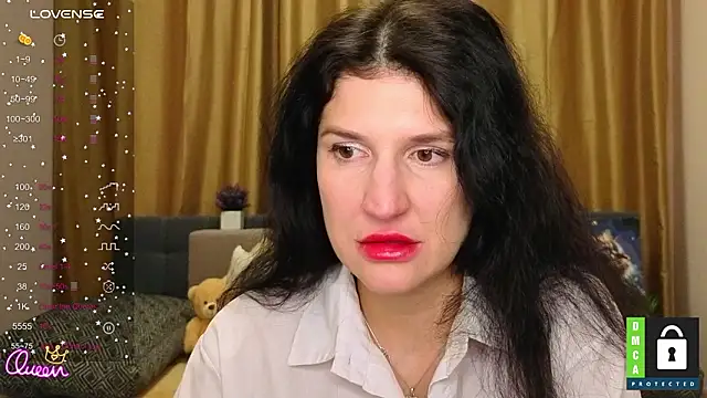 Alianna Solo Kisses online show from 02/05/26, 12:21