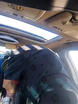 Stickybros2u online show from 12/01/24, 07:25