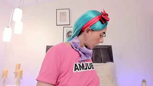 helen mooree online show from 01/18/25, 01:18