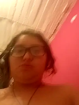 Snapshot of loba9706 chatting on 01/10/25, 09:02 loba9706 online show from 01/10/25, 09:02