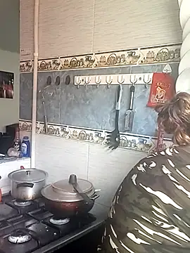 Snapshot of loba9706 chatting on 02/18/25, 04:26 loba9706 online show from 02/18/25, 04:26