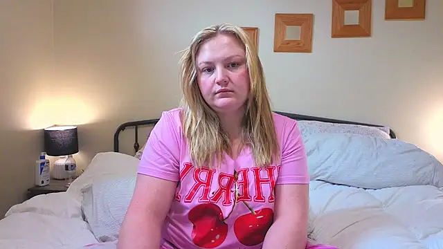 PhatAssBlond online show from 02/23/26, 05:21