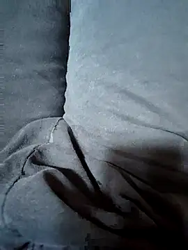 SplitPrestige19 online show from 12/04/25, 04:55