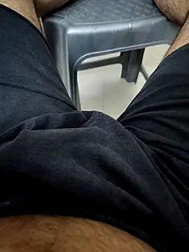 SplitPrestige19 online show from 12/17/25, 06:58