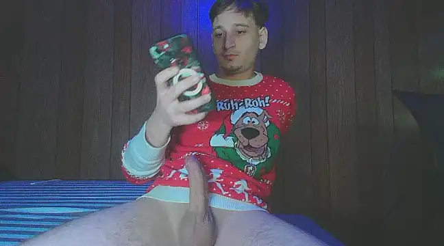 zultrahot online show from 12/26/24, 04:21