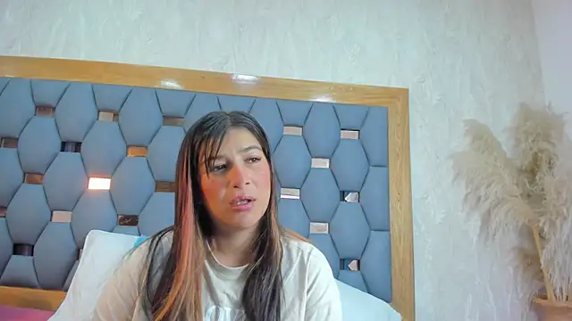 yayi derek online show from 12/16/25, 11:37