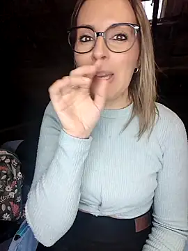 Jade Emeraud online show from 02/11/26, 04:23