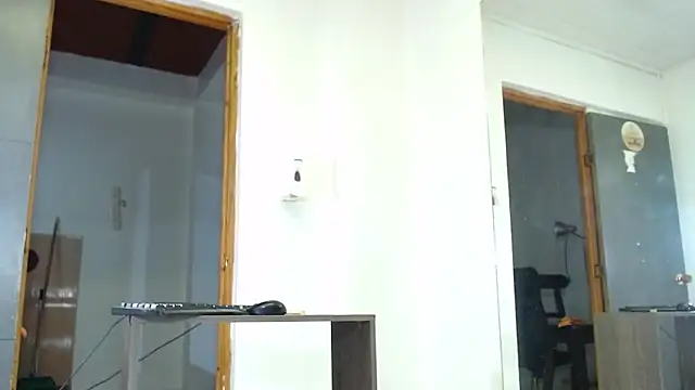 Snapshot of SWEETKAREN chatting on 02/03/26, 02:53 SWEETKAREN online show from 02/03/26, 02:53