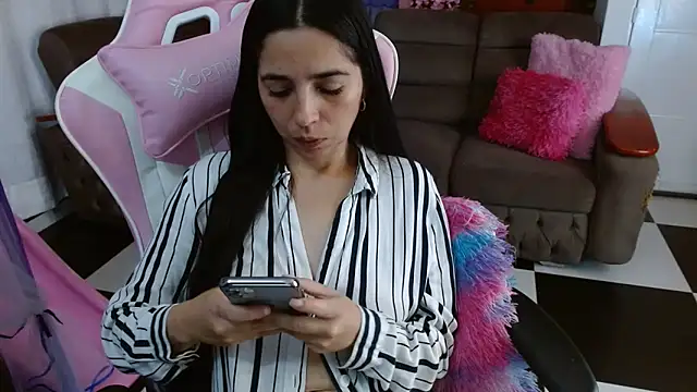 kendall all4u online show from 02/02/26, 04:33