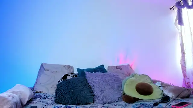 Snapshot of moonfiredancer chatting on 12/30/24, 07:53 moonfiredancer online show from 12/30/24, 07:53