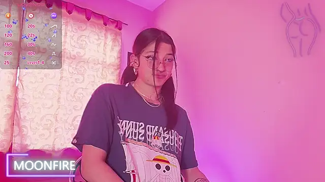 Snapshot of moonfiredancer chatting on 02/19/25, 03:38 moonfiredancer online show from 02/19/25, 03:38