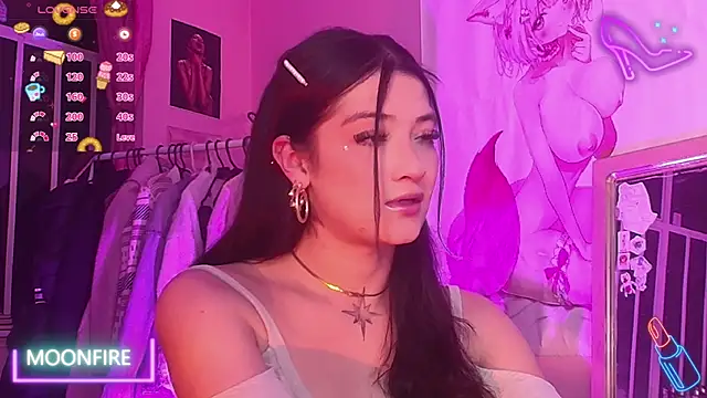 Snapshot of moonfiredancer chatting on 10/22/25, 05:19 moonfiredancer online show from 10/22/25, 05:19