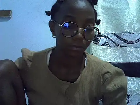 ElianeHot online show from 01/14/25, 07:32