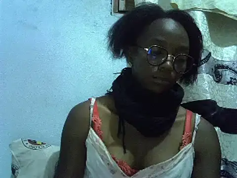 ElianeHot online show from 01/22/25, 06:20