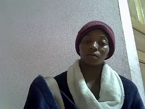 ElianeHot online show from 02/21/25, 08:05