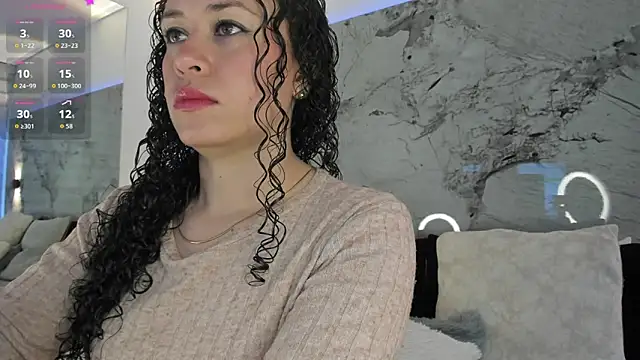 LIZ HOLMES online show from 11/06/25, 11:33