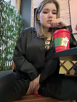 PumaShyXD online show from 01/12/25, 12:01