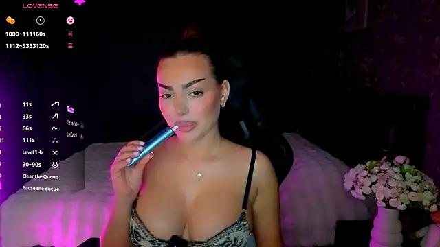 babyleilaa online show from 02/17/26, 09:54