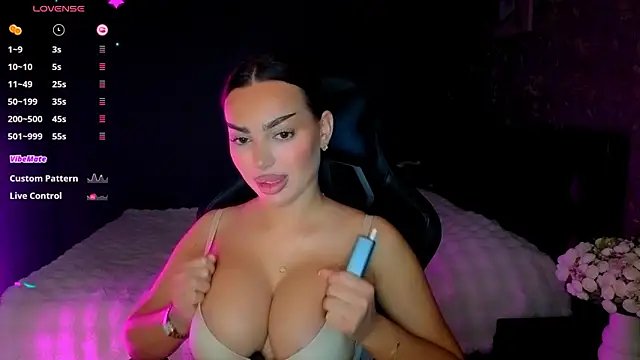 babyleilaa online show from 02/23/26, 09:56