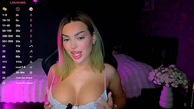 babyleilaa online show from 03/13/26, 09:43