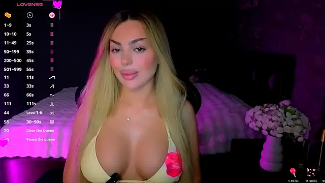 babyleilaa online show from 04/06/26, 08:54