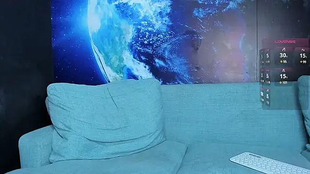 Snapshot of delessandro_world chatting on 03/23/25, 03:21 delessandro world online show from 03/23/25, 03:21