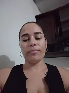 Snapshot of Amelia1_ chatting on 06/15/26, 02:03 Amelia1 online show from 06/15/26, 02:03