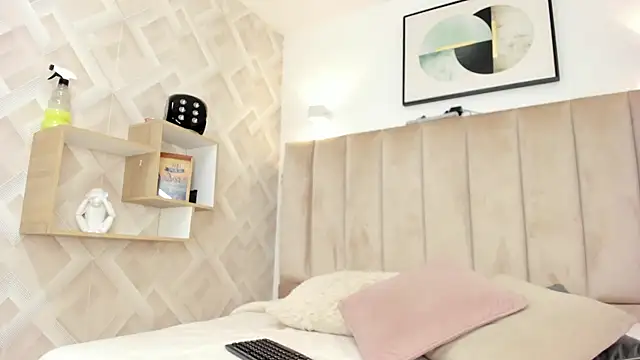 Anniie Queen online show from 03/06/26, 03:25