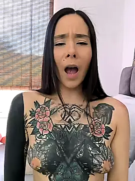 VeronicaTonu online show from 01/24/25, 02:30