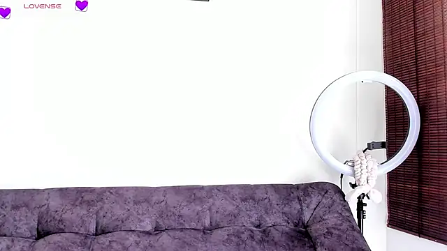 VeronicaTonu online show from 10/04/25, 03:10